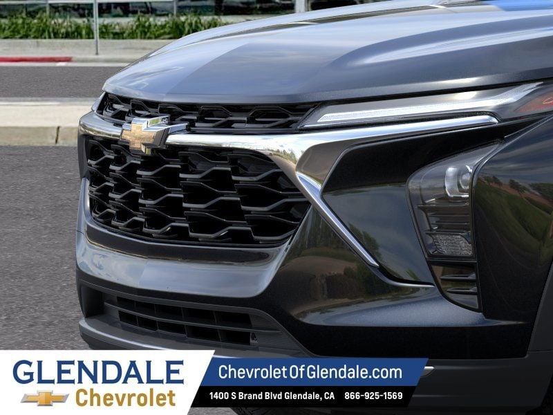 2026 Chevrolet Trax LT - Photo 13