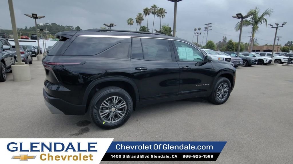 2024 Chevrolet Traverse 2LT - Photo 8