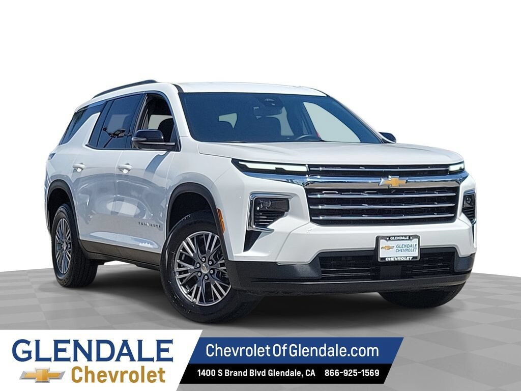 Used 2024 Chevrolet Traverse LT SUV