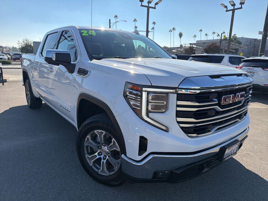 2024 GMC Sierra 1500 SLT's photo