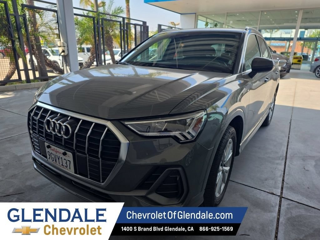 2023 Audi Q3 45 TFSI S Line Premium quattro's photo