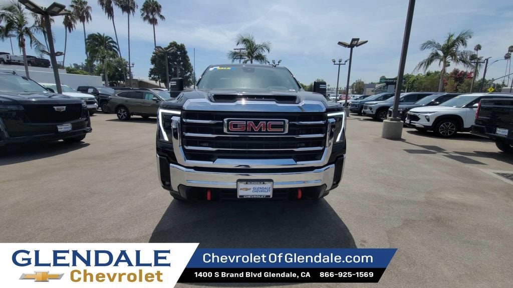 2024 GMC Sierra 2500HD photo 3