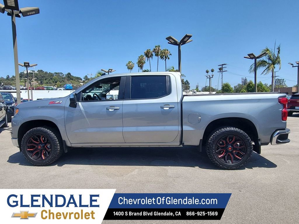 2025 Chevrolet Silverado 1500 LT - Photo 13