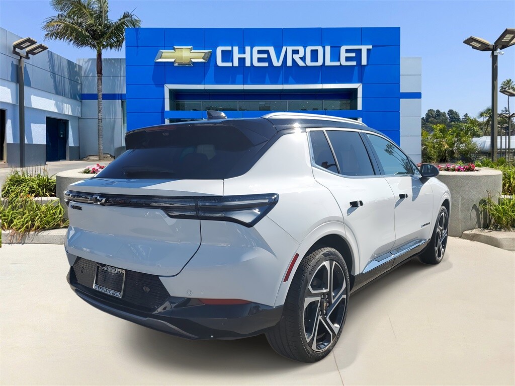 2026 Chevrolet Equinox EV 1LT photo 3