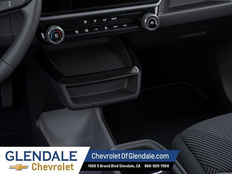 2027 Chevrolet Bolt LT - Photo 23
