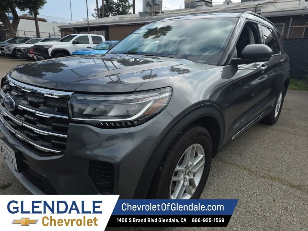 2025 Ford Explorer