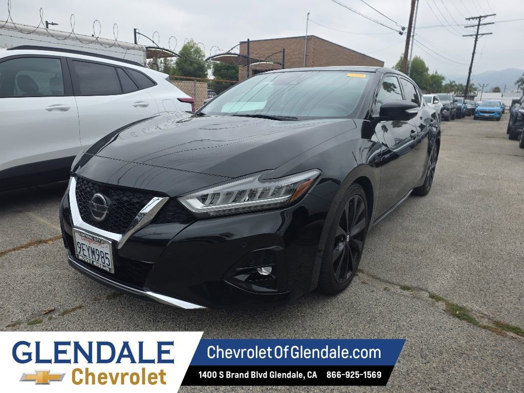 2019 Nissan Maxima SR's photo