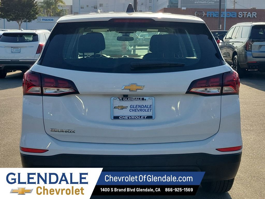 2022 Chevrolet Equinox LS - Photo 13
