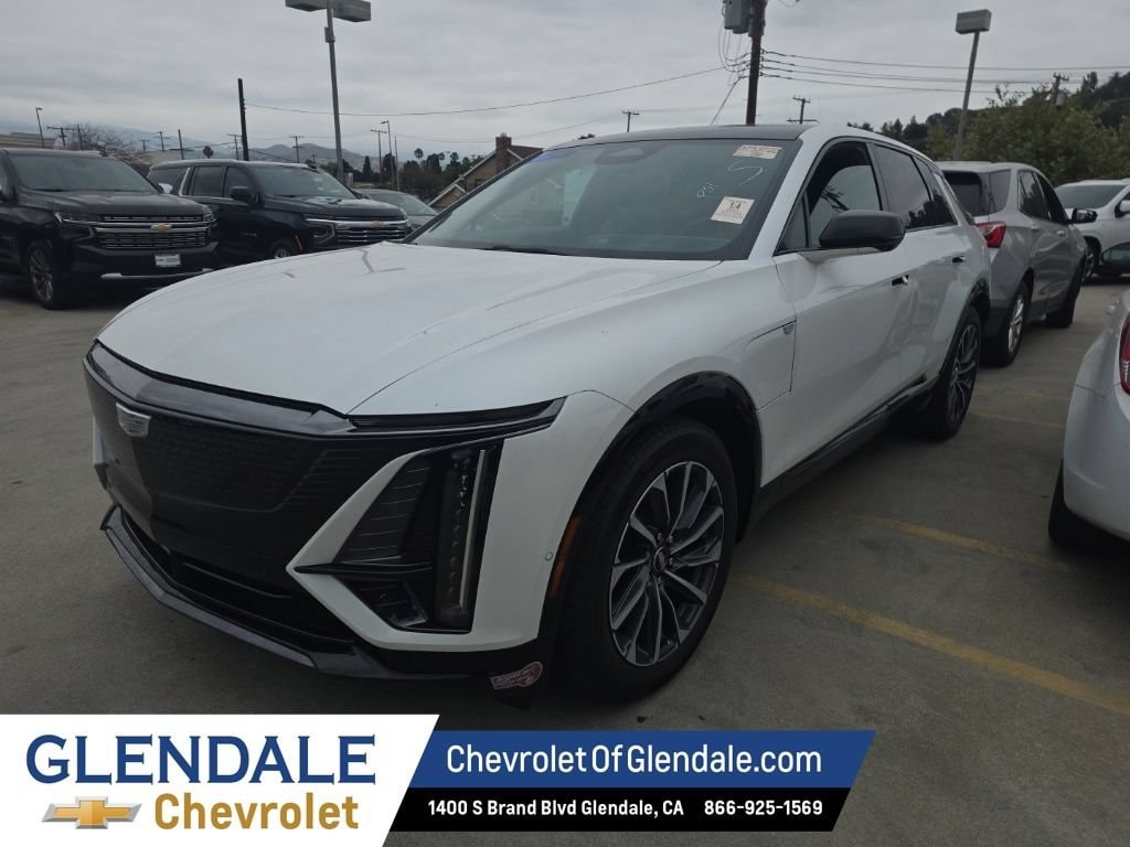 Used 2024 Cadillac LYRIQ Sport 1 with VIN 1GYKPTRK2RZ123909 for sale in Glendale, CA