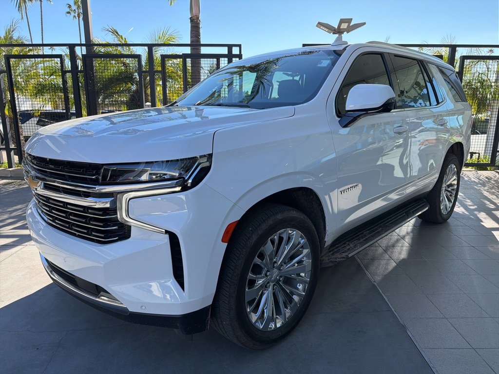 2021 Chevrolet Tahoe LT photo 3