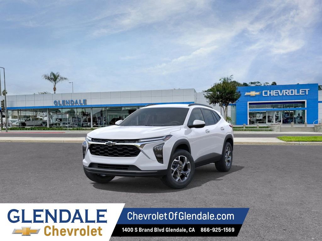 2026 Chevrolet Trax LT - Photo 8