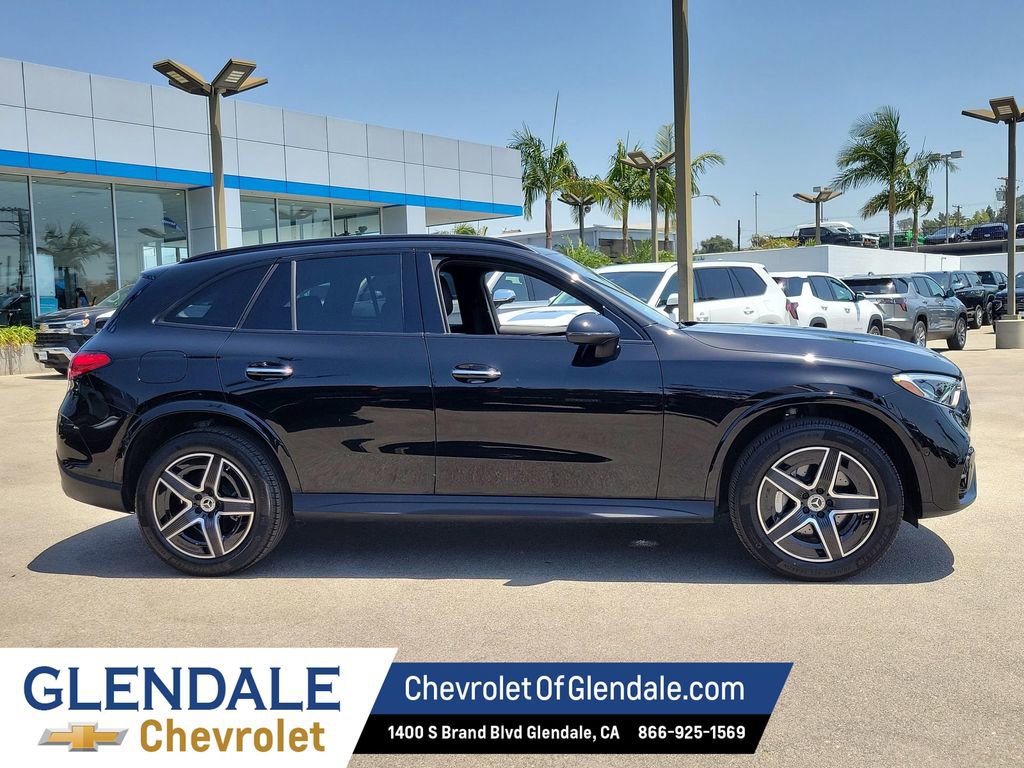 2025 Mercedes-Benz GLC Base - Photo 10