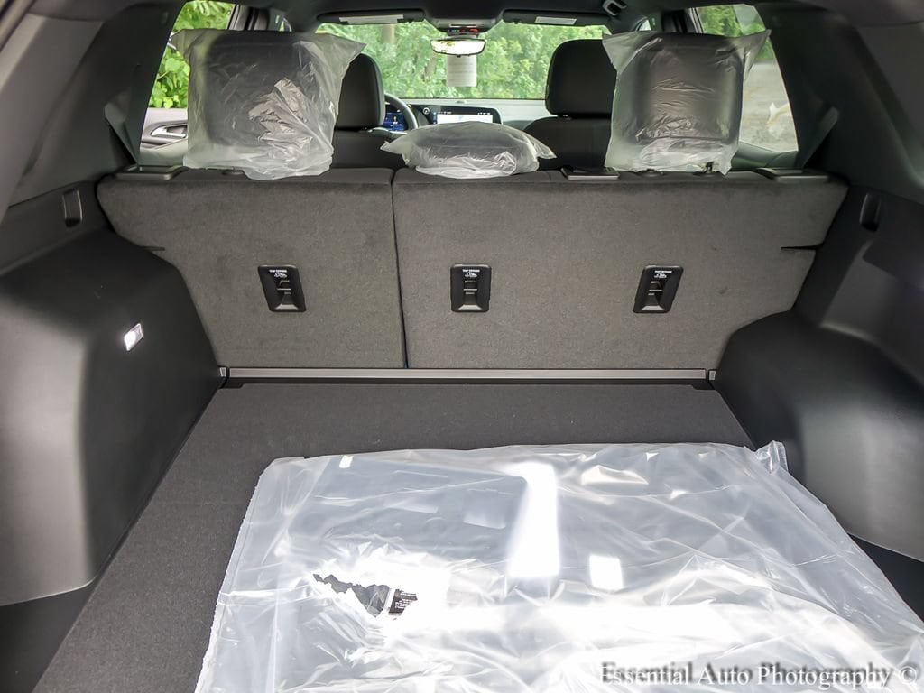 2027 Chevrolet Equinox LT - Photo 20