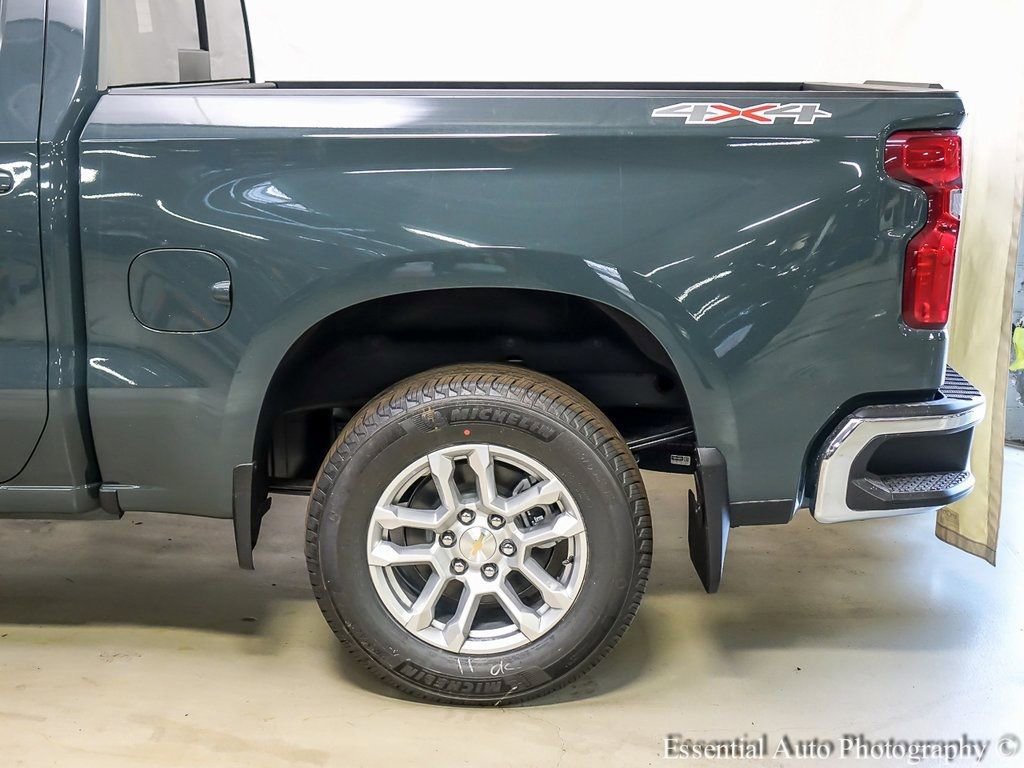 2025 Chevrolet Silverado 1500 LT - Photo 8