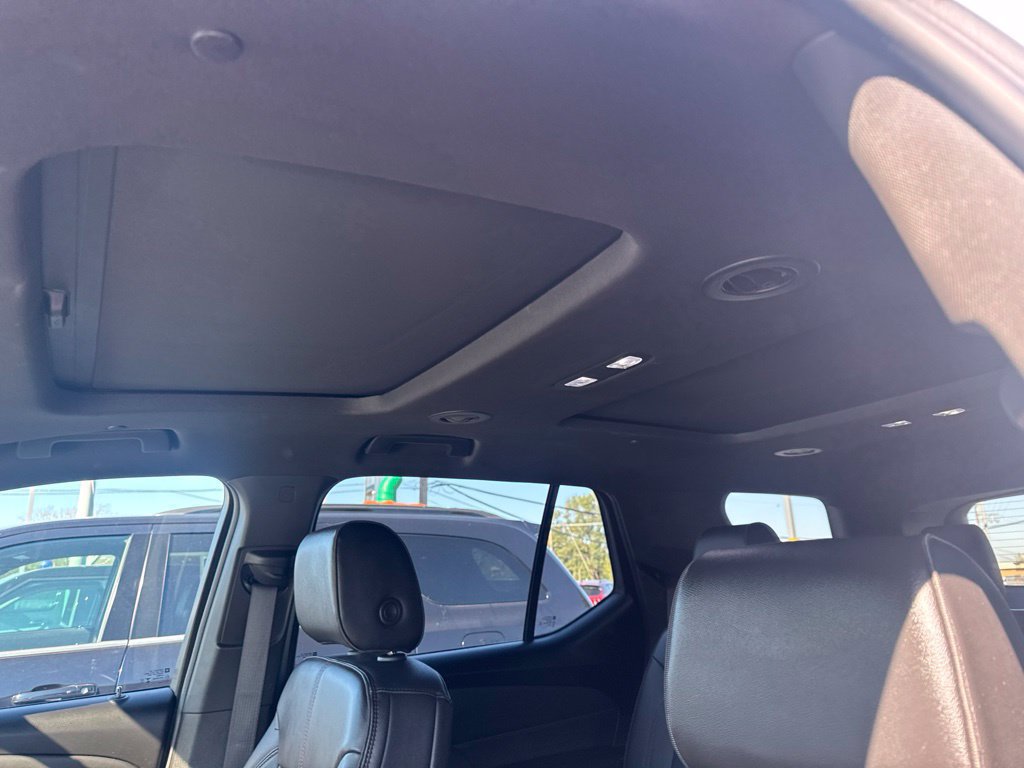 2023 Chevrolet Traverse RS - Photo 18