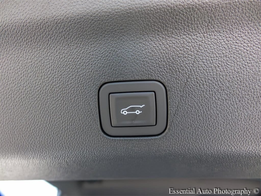2025 Chevrolet Suburban Premier - Photo 29