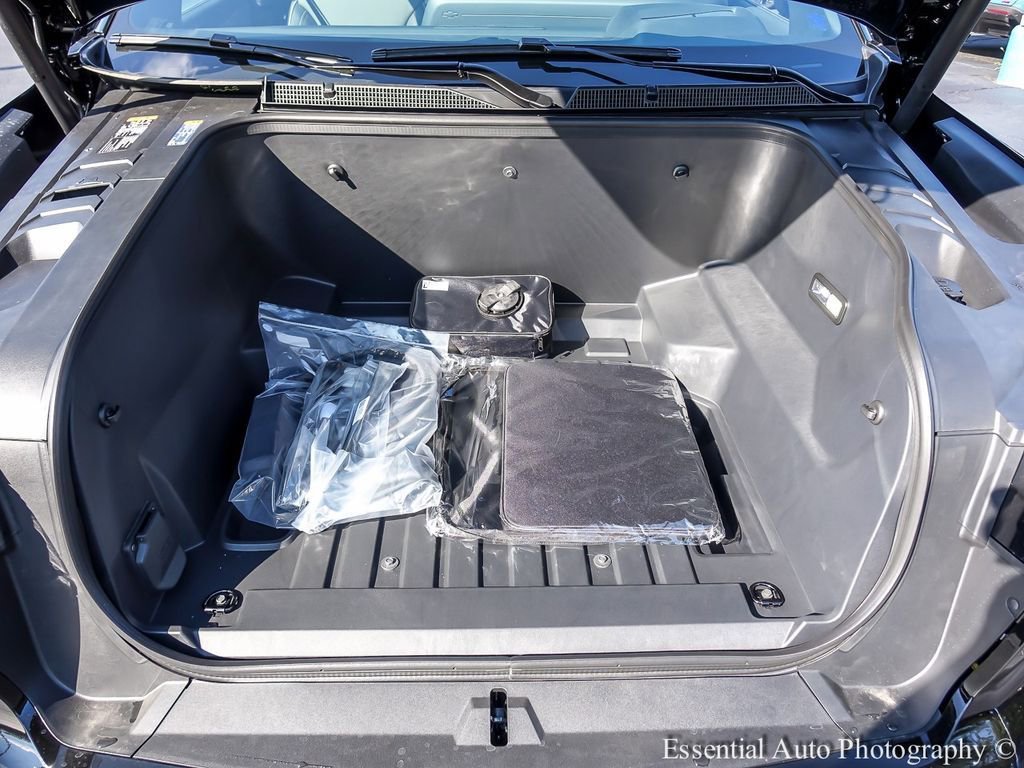 2026 Chevrolet Silverado EV Trail Boss - Photo 23
