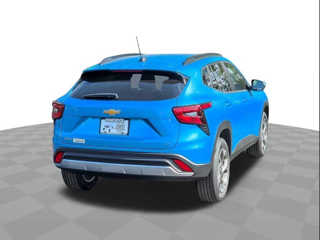 2026 Chevrolet Trax LT - Photo 8
