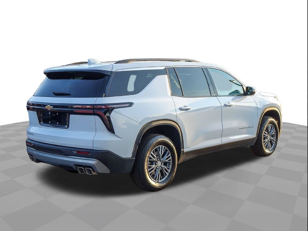 2026 Chevrolet Traverse LT - Photo 9