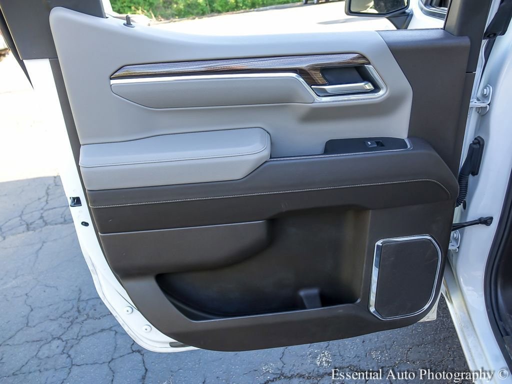 2025 Chevrolet Silverado 1500 LT - Photo 22