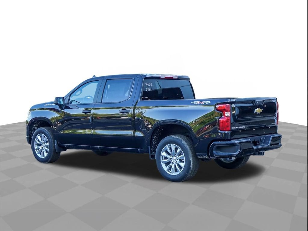 2026 Chevrolet Silverado 1500 Custom - Photo 6