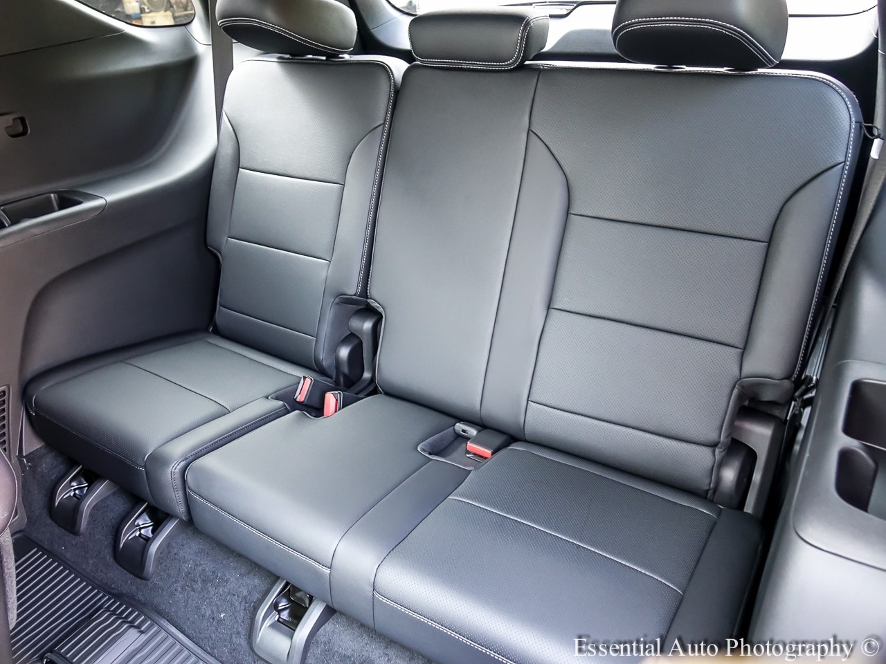 2026 Chevrolet Traverse LT - Photo 37