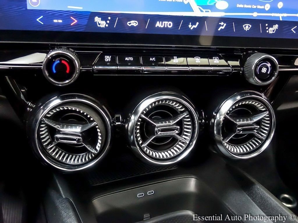 2025 Chevrolet Blazer EV LT - Photo 19