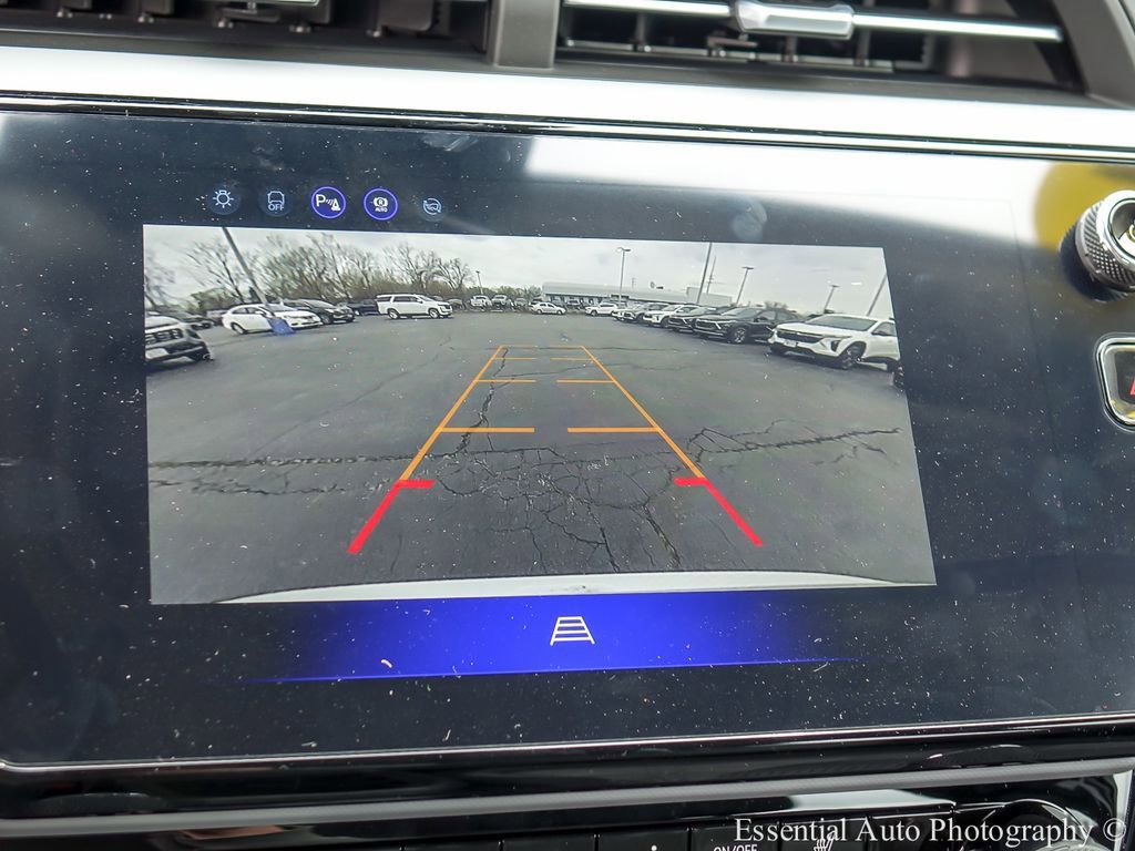 2027 Chevrolet Bolt LT - Photo 18
