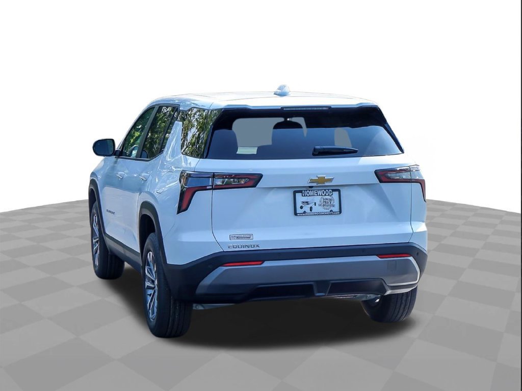 2027 Chevrolet Equinox LT - Photo 7