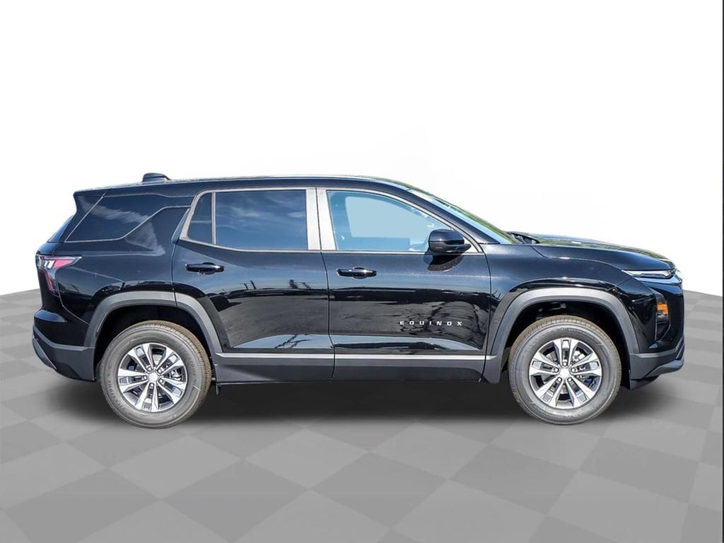 2027 Chevrolet Equinox LT - Photo 10