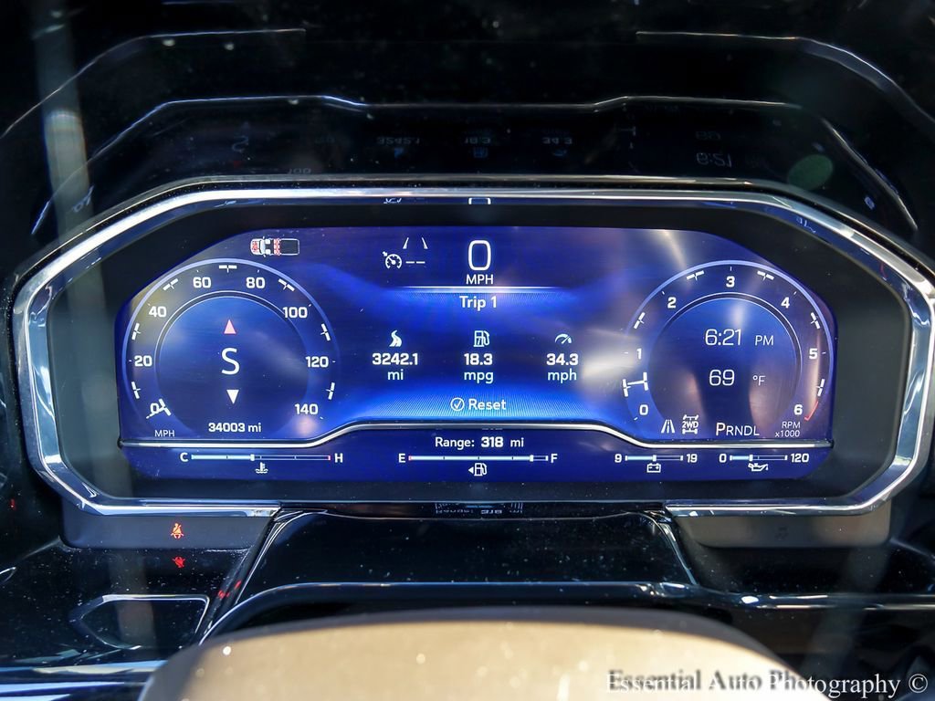 2025 Chevrolet Silverado 1500 LT - Photo 15