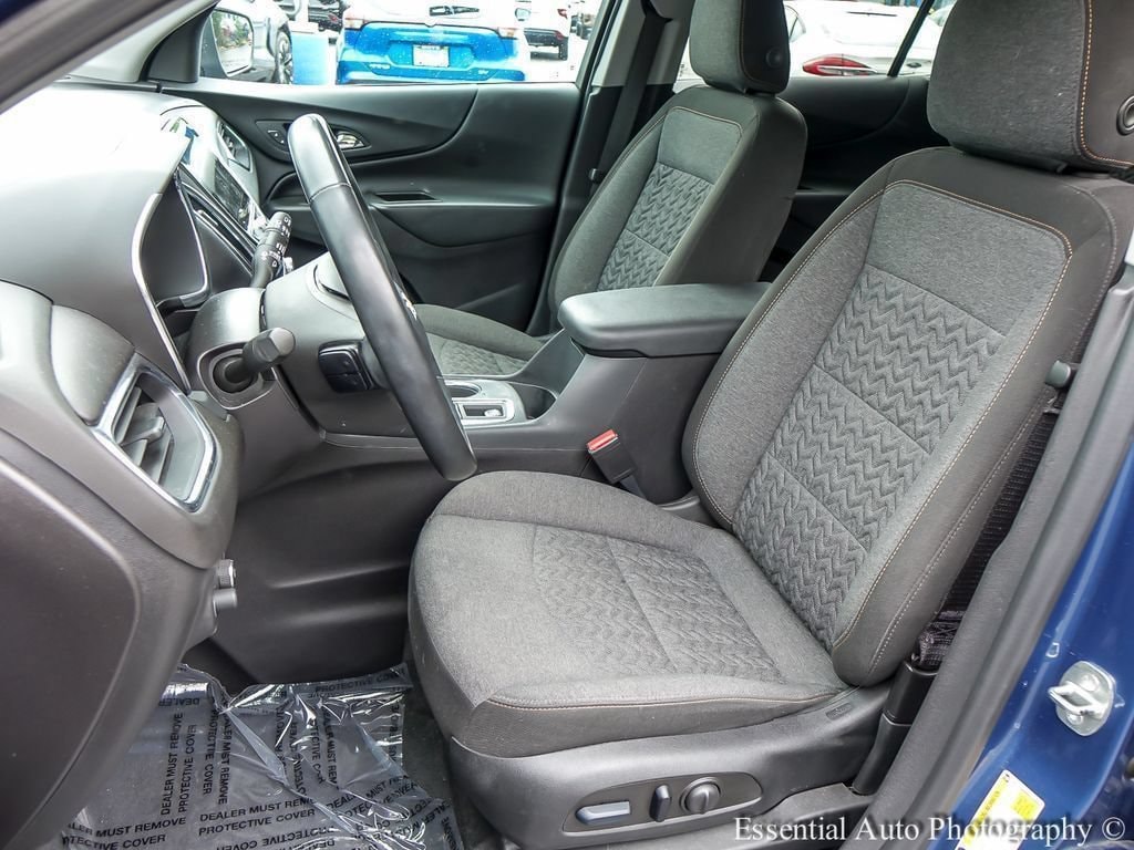 2024 Chevrolet Equinox LT - Photo 11