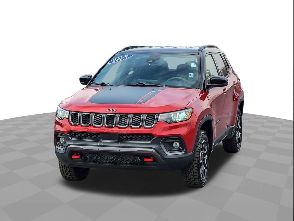 2025 Jeep Compass Trailhawk - Photo 3