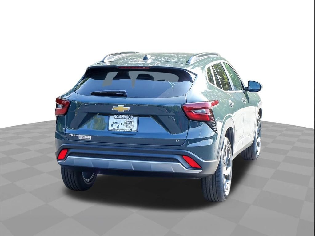 2026 Chevrolet Trax LT - Photo 8