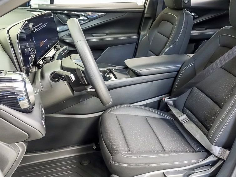2025 Chevrolet Blazer EV LT - Photo 9
