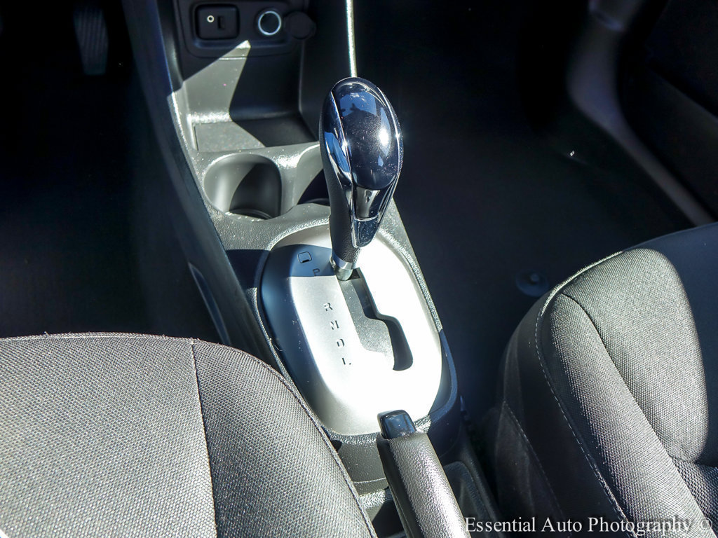 2016 Chevrolet Spark LS - Photo 19