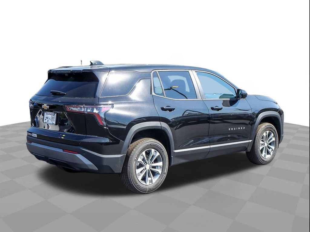 2027 Chevrolet Equinox LT - Photo 9