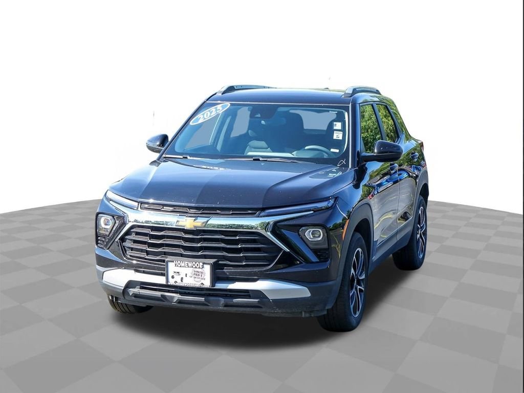 Used 2025 Chevrolet Trailblazer LT SUV