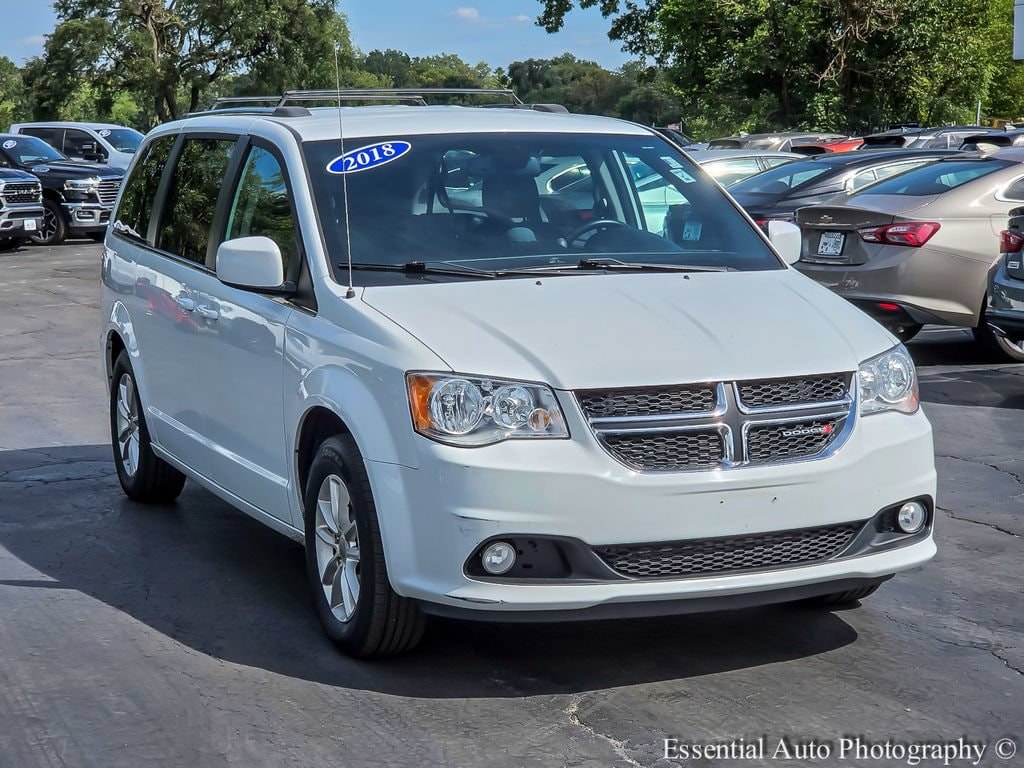 Used 2018 Dodge Grand Caravan SXT Van Passenger Van