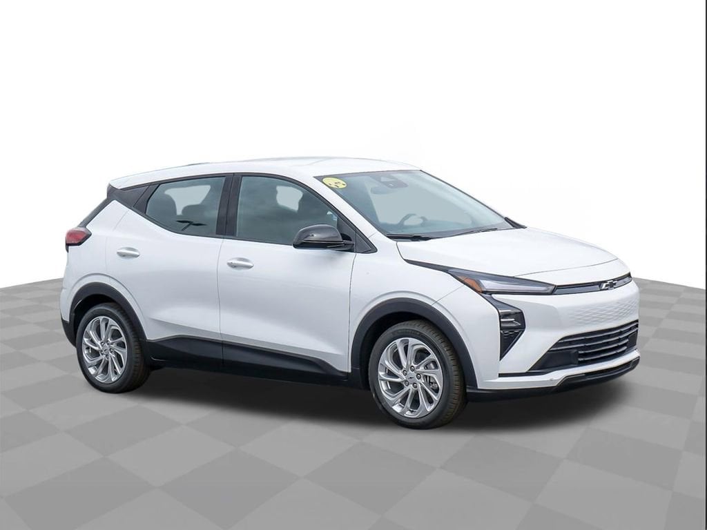 2027 Chevrolet Bolt LT - Photo 11