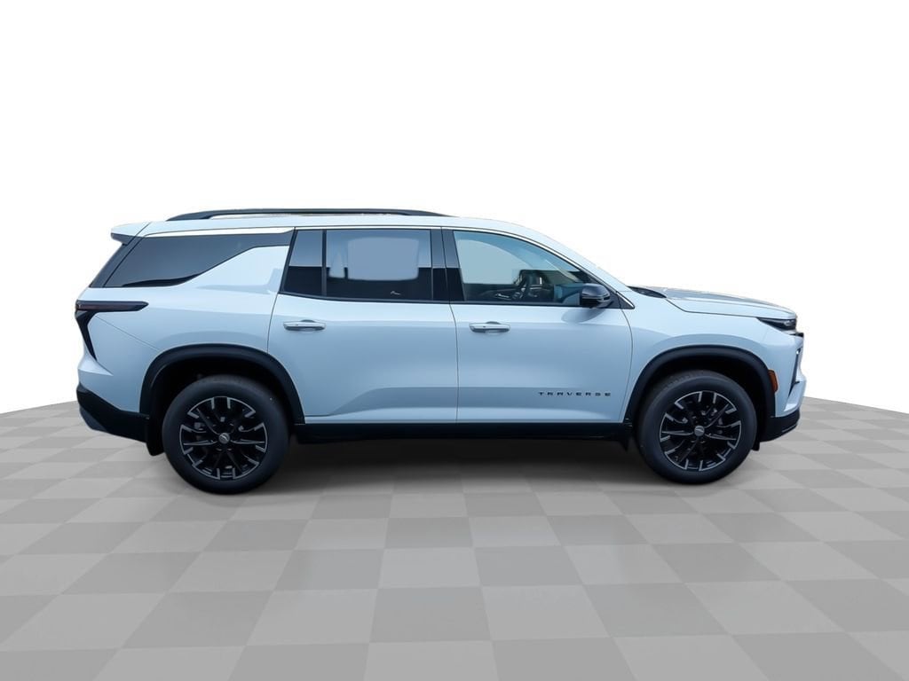 2026 Chevrolet Traverse LT - Photo 8