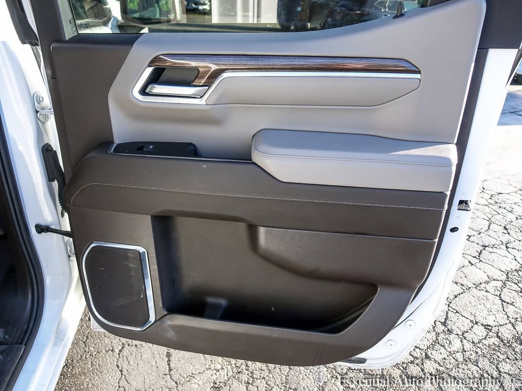 2025 Chevrolet Silverado 1500 LT - Photo 24