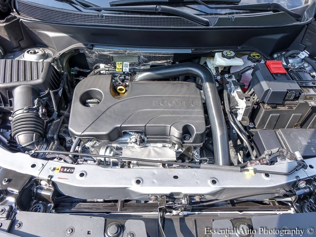2027 Chevrolet Equinox LT - Photo 11