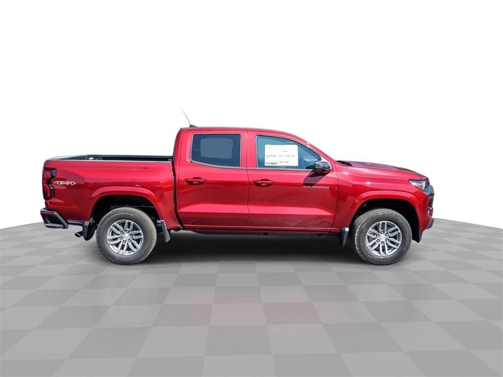 2026 Chevrolet Colorado LT - Photo 10