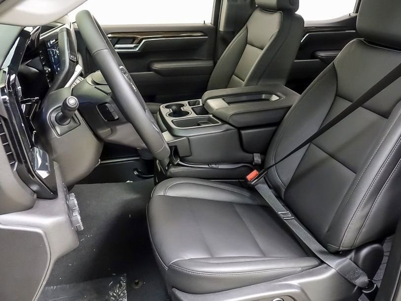 2025 Chevrolet Silverado 1500 LT - Photo 11