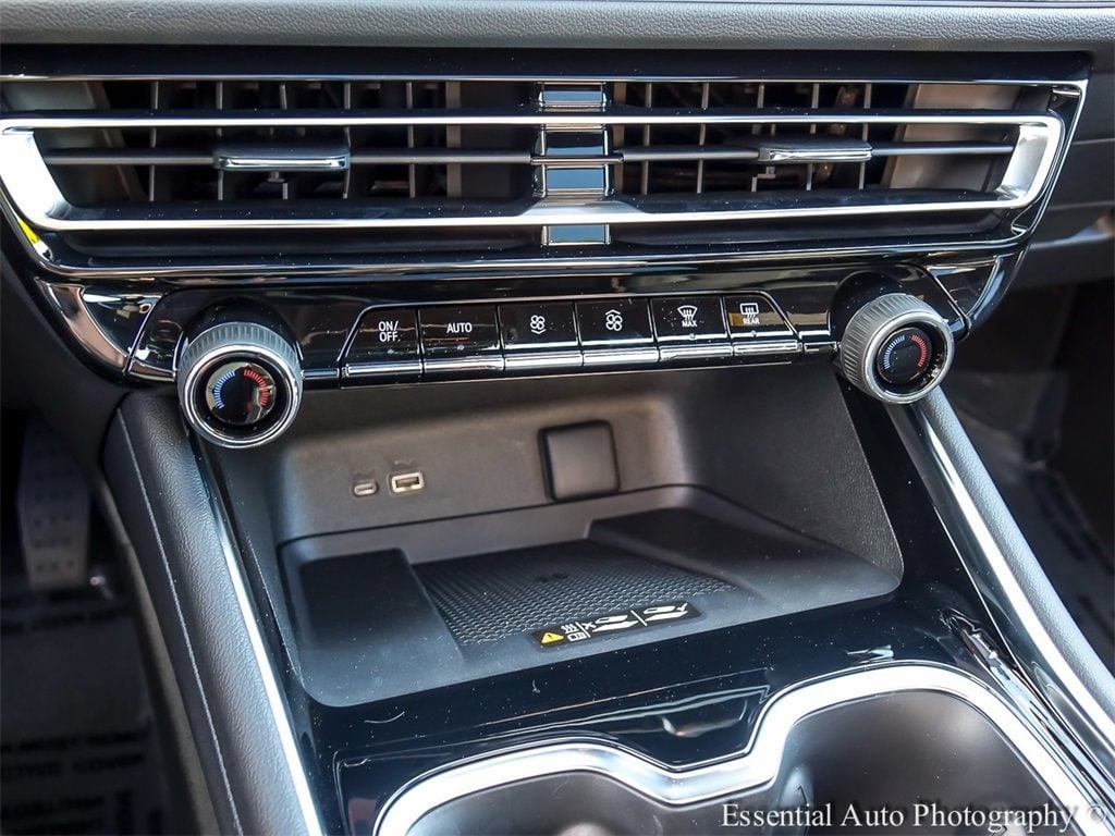 2026 Chevrolet Traverse High Country - Photo 23