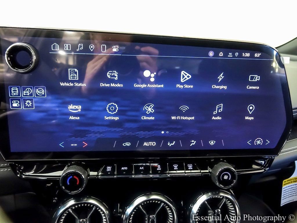 2025 Chevrolet Blazer EV LT - Photo 13