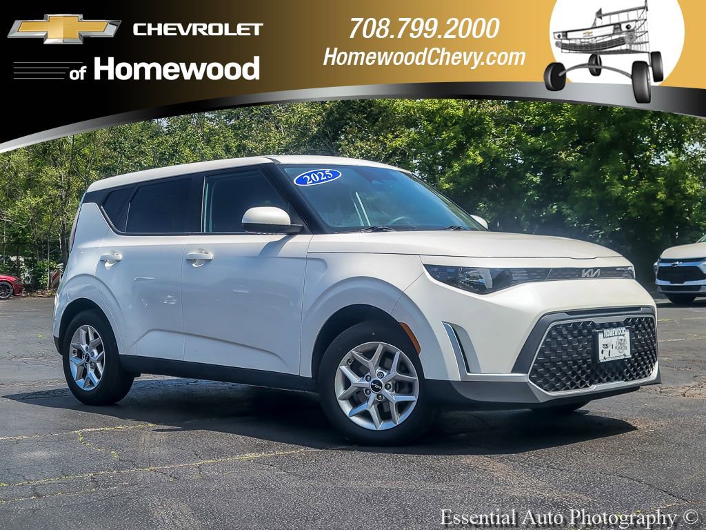 2025 Kia Soul 2.0L LX IVT's photo