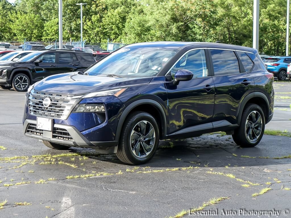 Used 2024 Nissan Rogue SV SUV