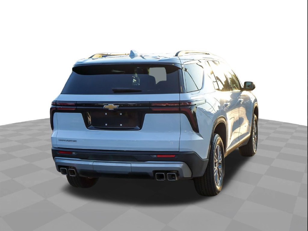 2026 Chevrolet Traverse LT - Photo 8